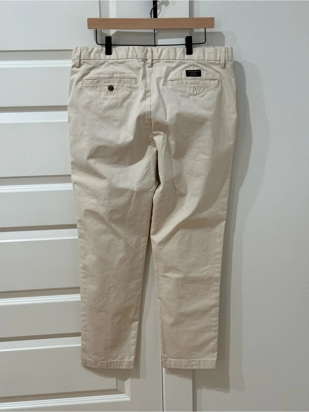 Banana Republic Men's Cream Chino Pants